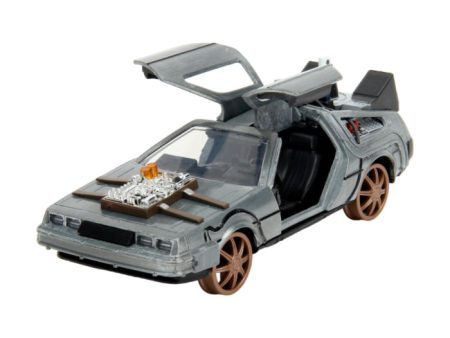 BACK TO THE FUTURE III - DELOREAN TIME MACHINE (TRAIN WHEEL VERSION) HOLLYWOOD RIDES 1 32 SCALE DIE-CAST VEHICLE REPLICA For Sale